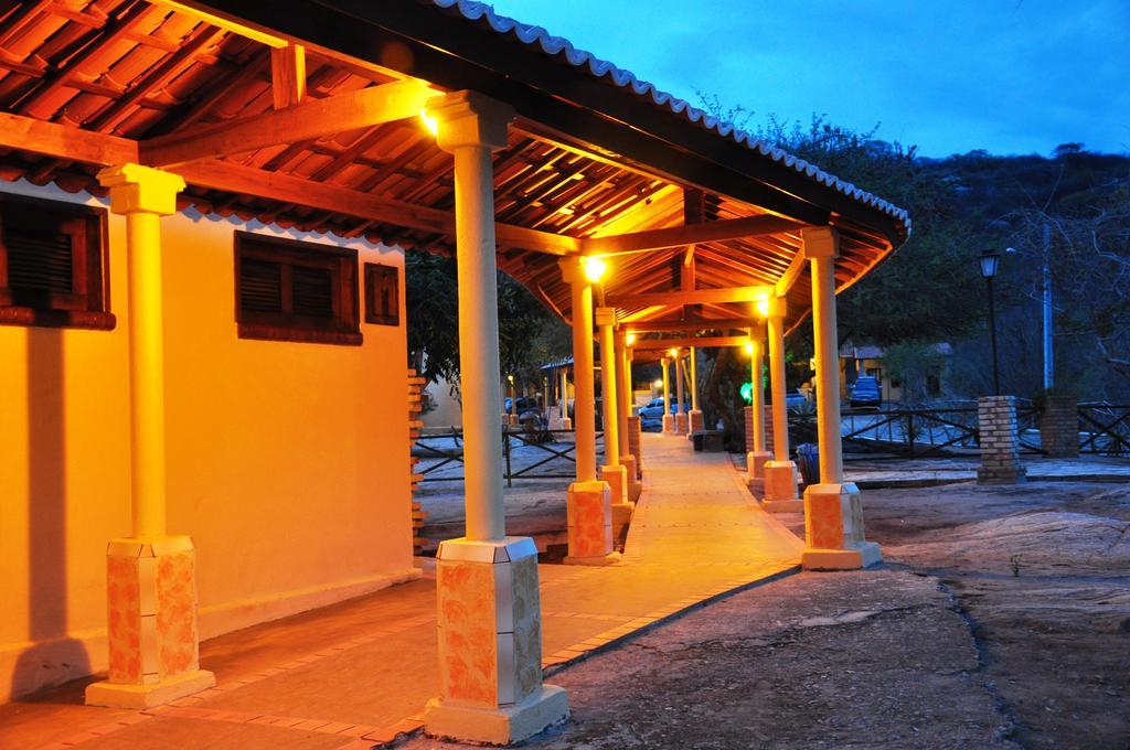 Fazenda Hotel Pedra dos Ventos Quixadá Exterior foto