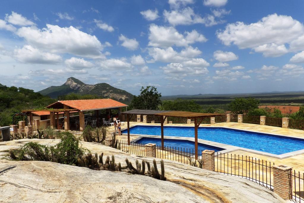 Fazenda Hotel Pedra dos Ventos Quixadá Exterior foto